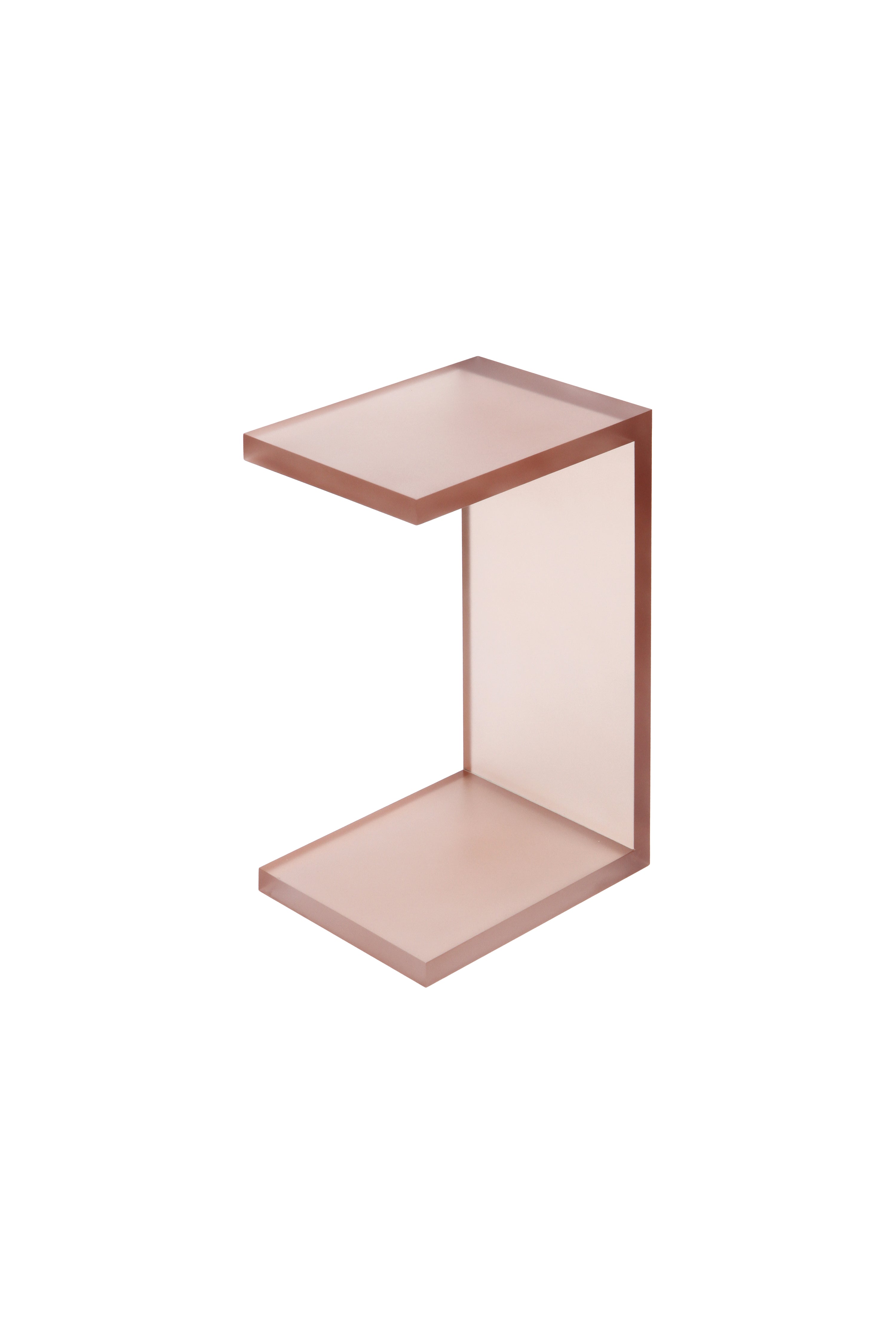 The DAPHNE side reading table in matte Brown