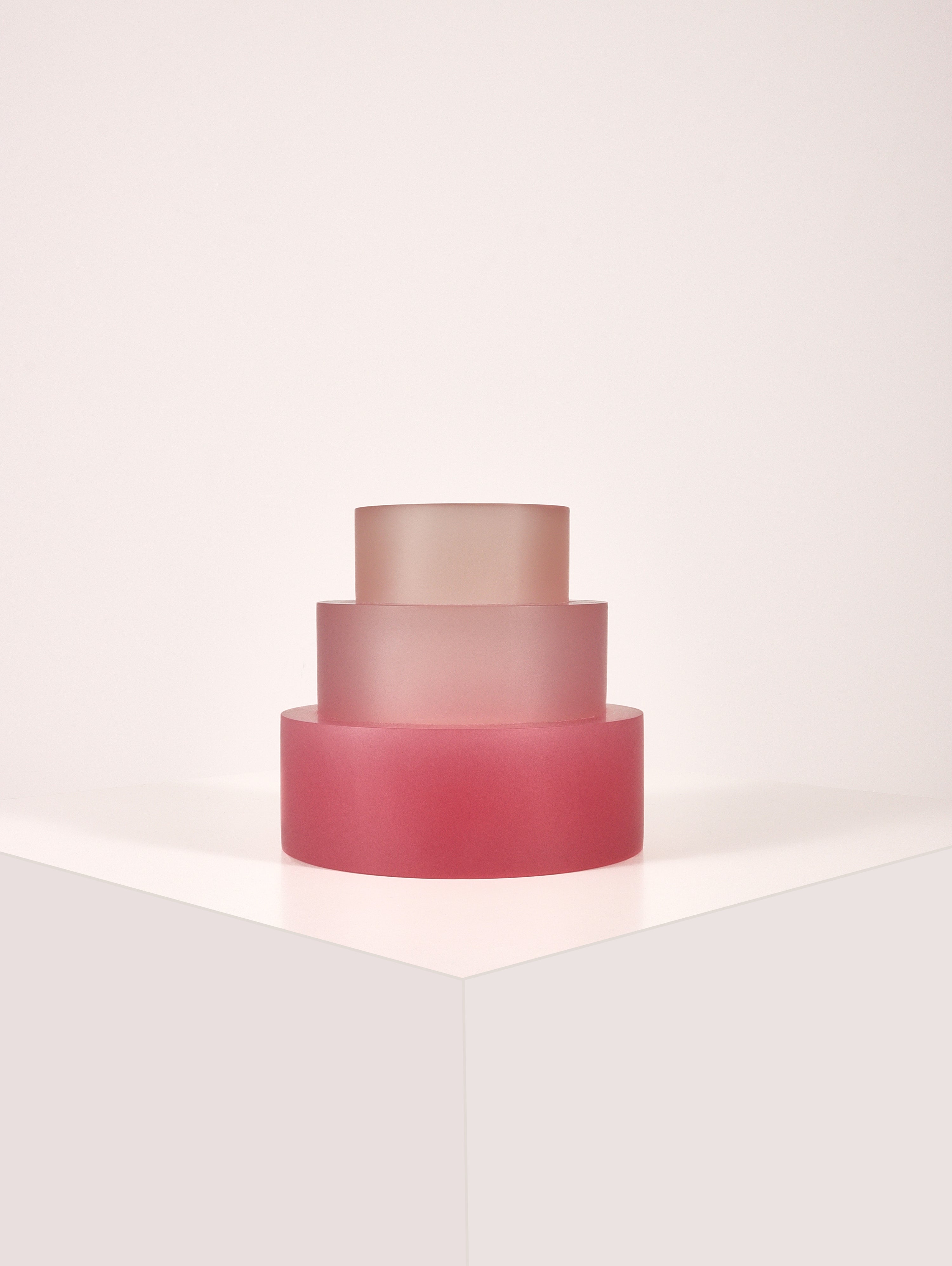Cylinder Pink resin vase