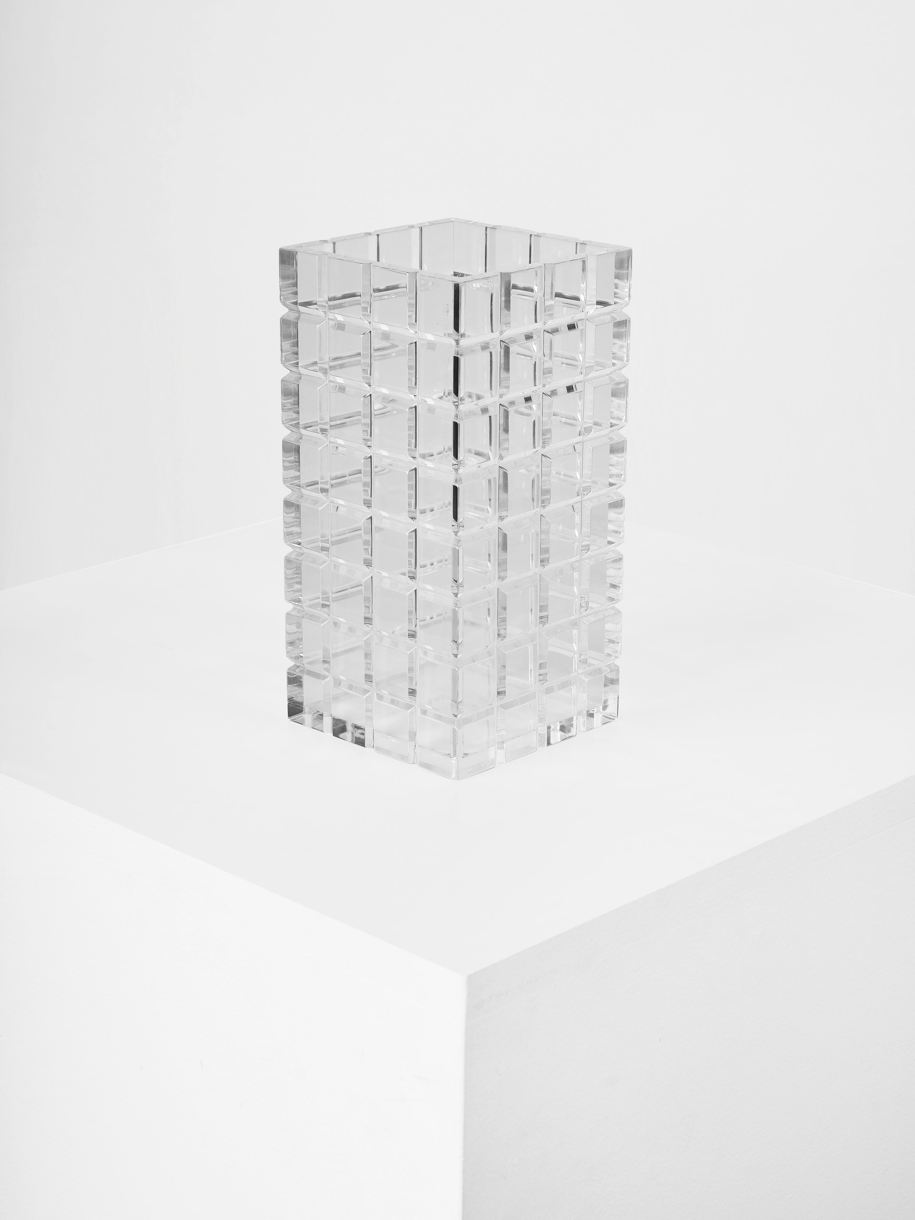 The LOU LOU vase in Clear