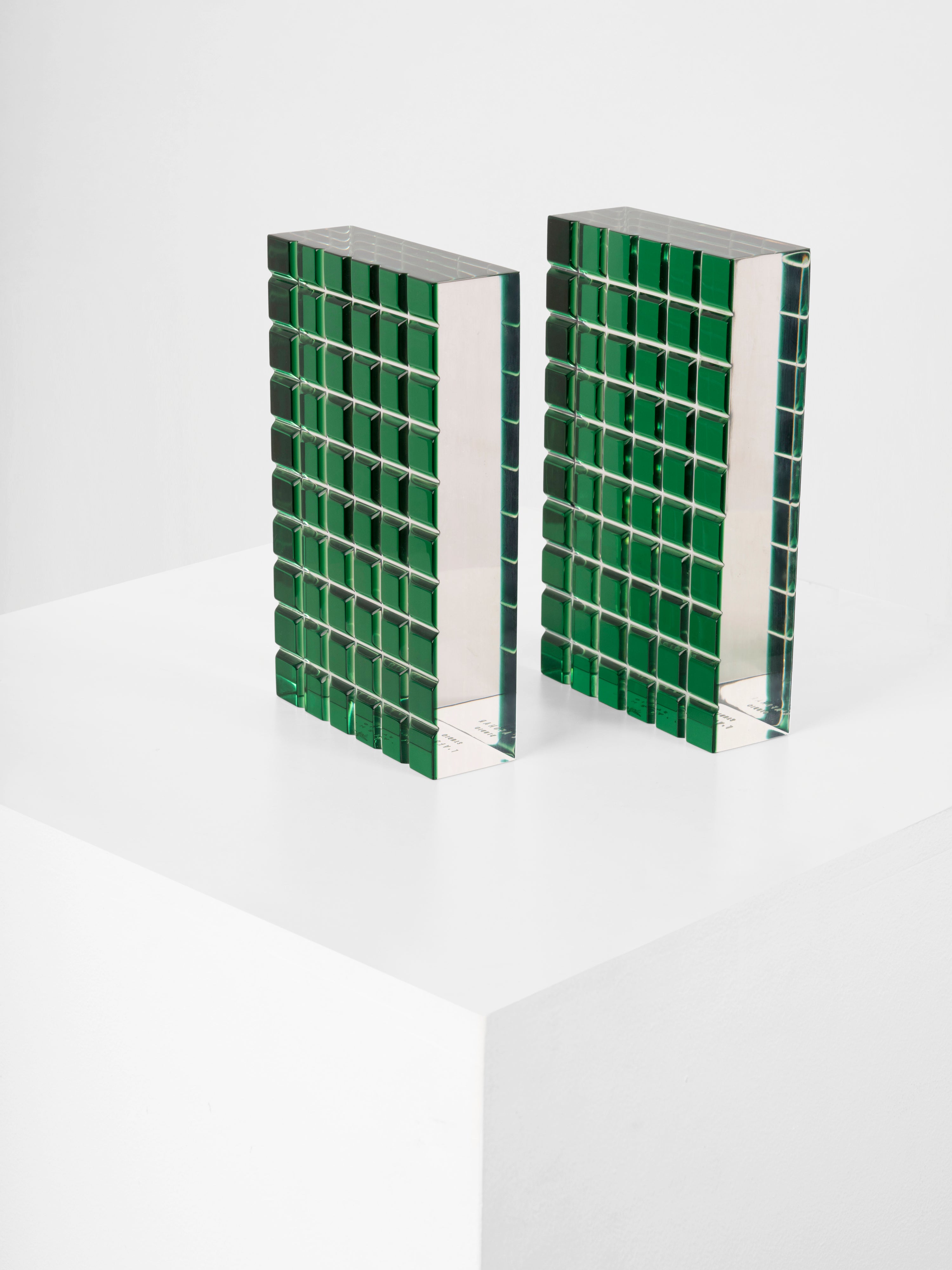 The LOU LOU bookends in Green