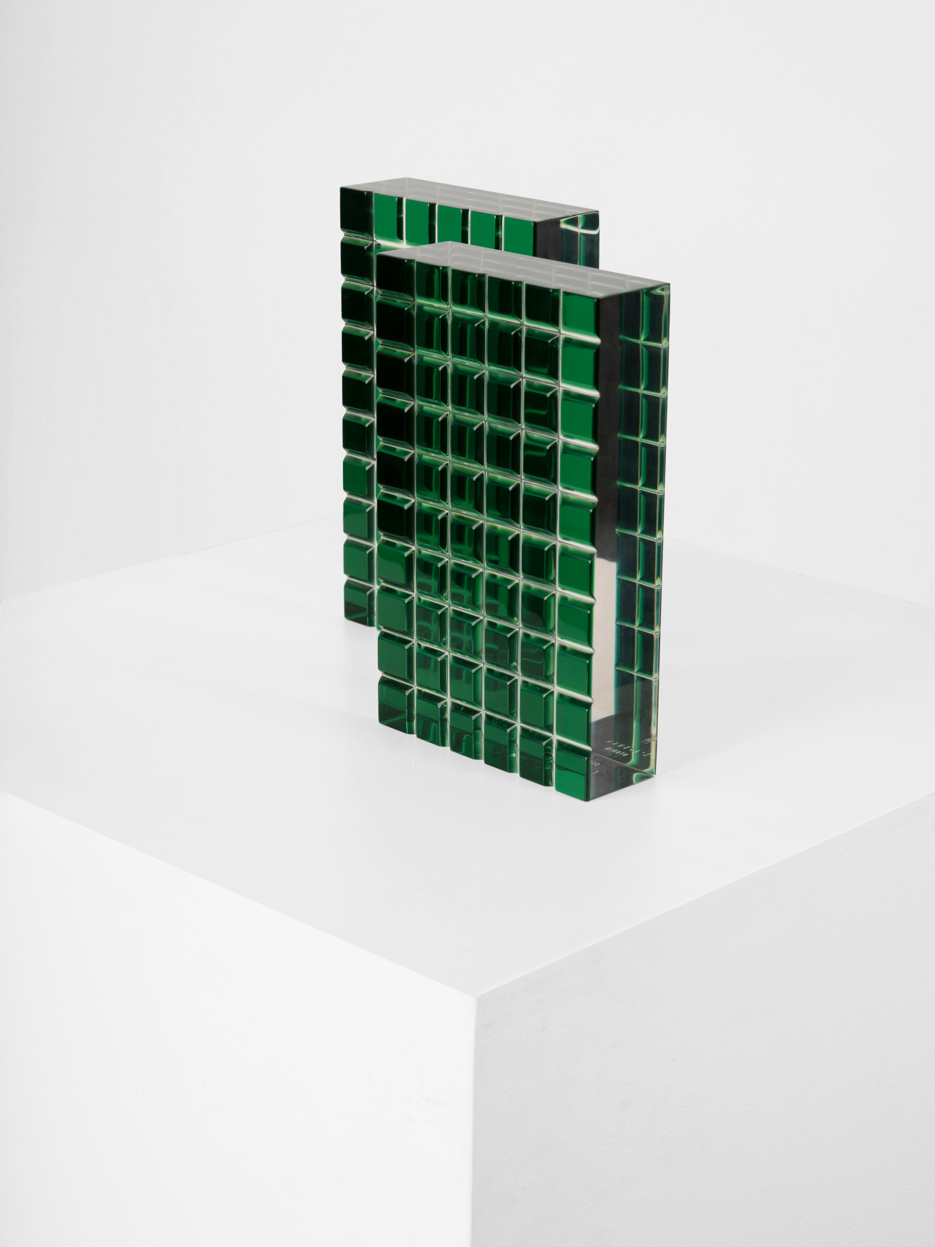 The LOU LOU bookends in Green