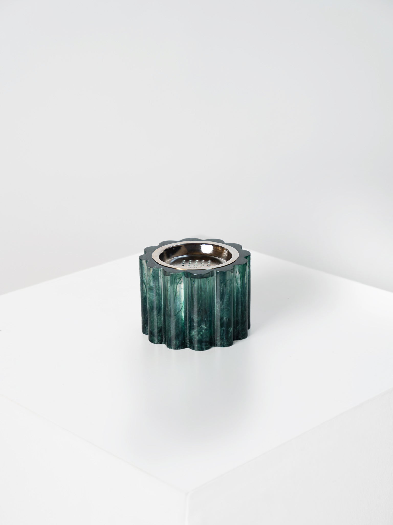 The SCALLOP Bukhoor burner in Green