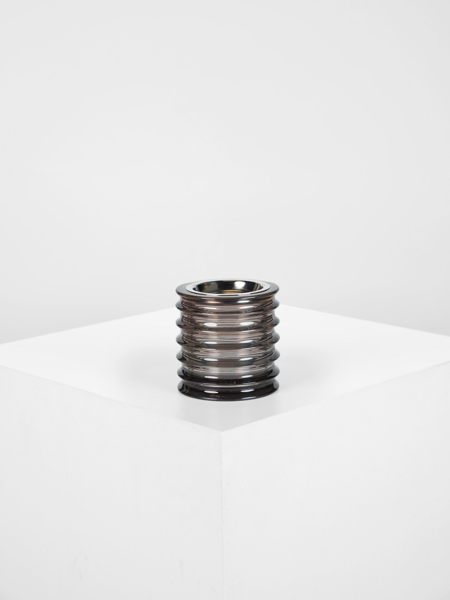 The RIPPLE Bukhoor burner in Light Grey
