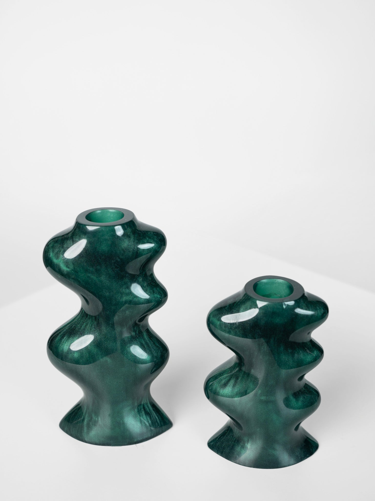 The LIA candleholders in Emerald
