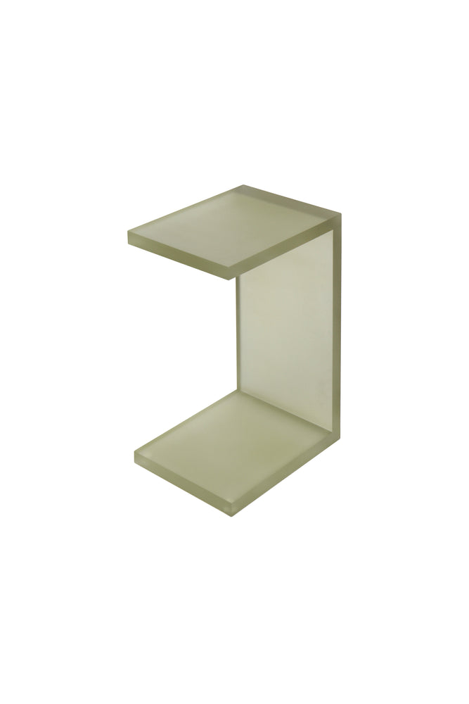 The DAPHNE side reading table in matte Olive green