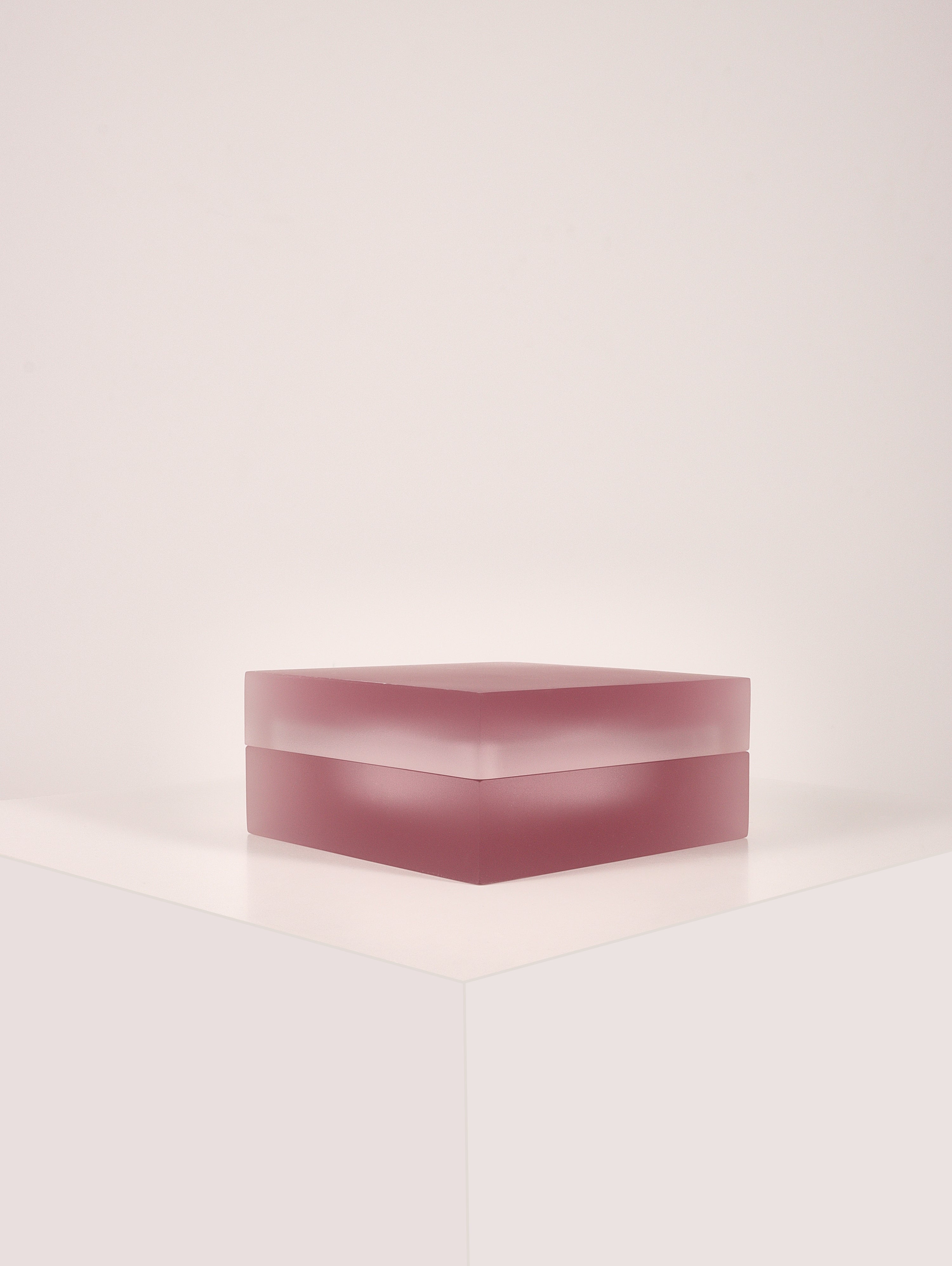 Lilac resin square box