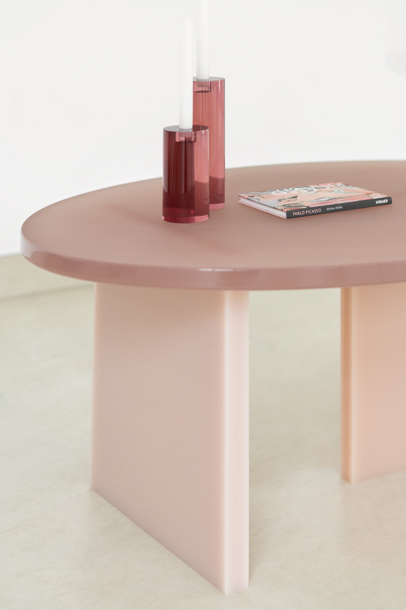The OVAL resin pink coffee table