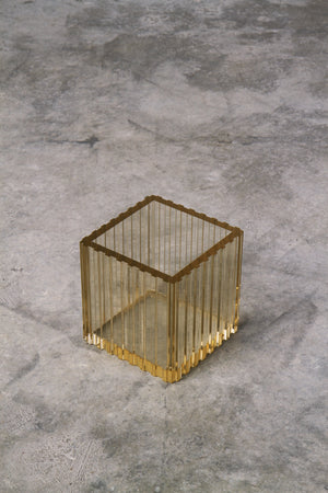 
                  
                    Load image into Gallery viewer, The NIKO vase in Tinted Yellow
                  
                