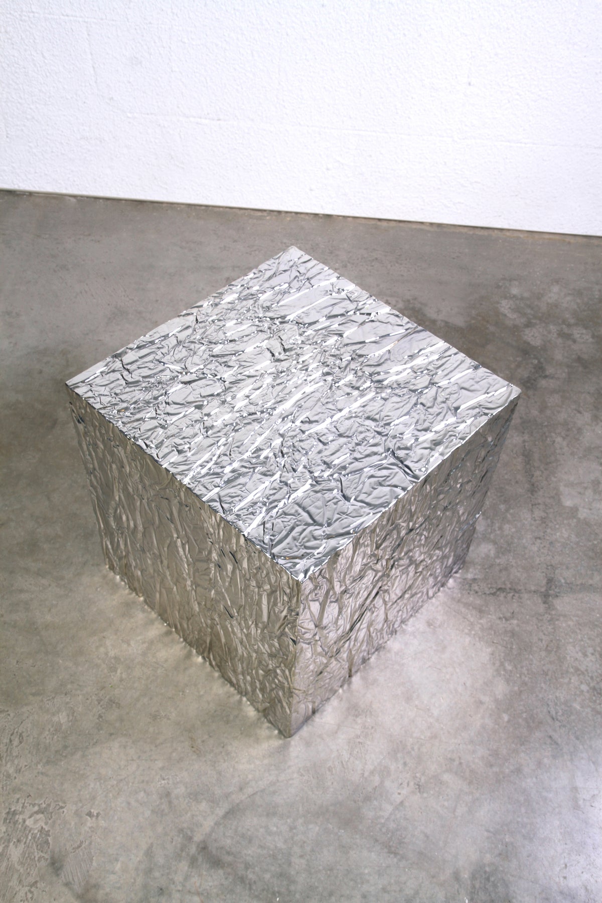 The RÉMY cube in Silver – L ' AFSHAR studio