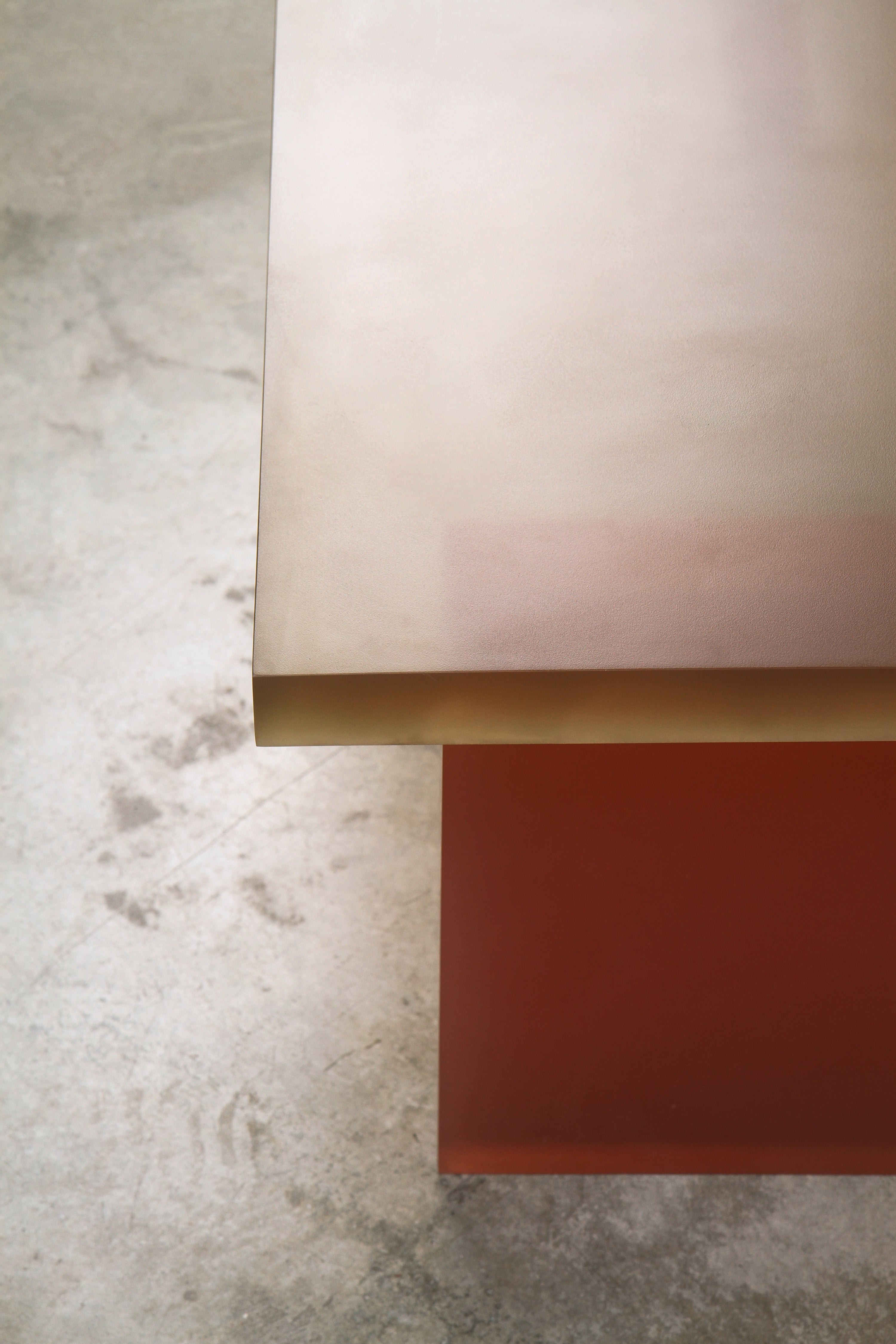 The NASSAU coffee table